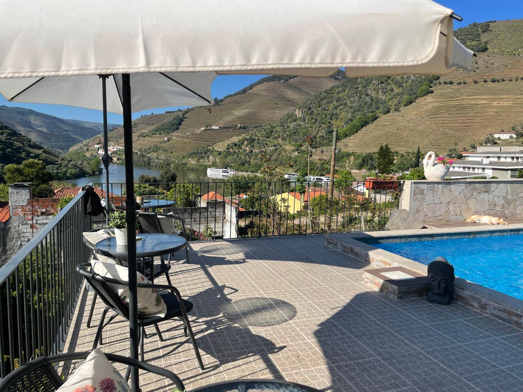Suite Nunes Pinhão Exterior foto